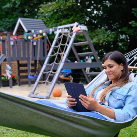 Wickey Toboggan Flow Toboggan 220 cm : Haute qualité et sécurité pour les enfants en quête d'aventure, Poids maximal de l'utilisateur 50 kg, Extrêmement résistant aux intempéries, Raccord d'eau inclus