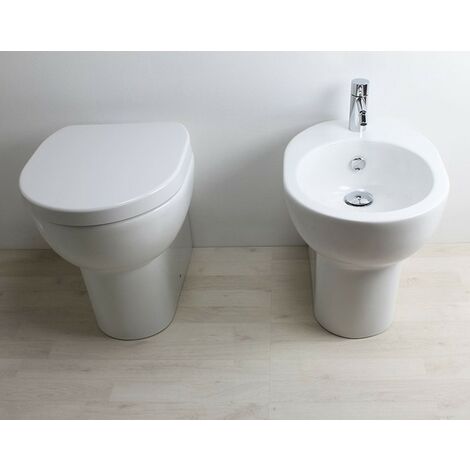 Sanitari M2 mini filomuro salvaspazio cm. 45x35 con sedile