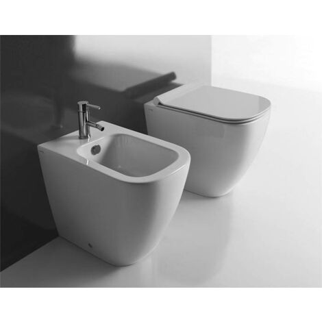 Sanitari Meg11 filomuro scarico traslato cm. 55x35 con sedile