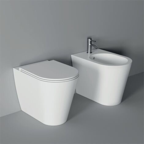 Sanitari Hide Round filomuro senza brida cm. 57x37 con sedile (1/2)
