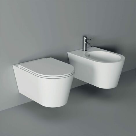 Sanitari Hide Round sospesi senza brida cm. 57x37 con sedile