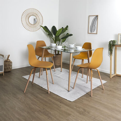 Altobuy – Ensemble table en verre 115x75cm avec 4 chaises en polypropylène jaune – Piétement métal aspect bois – Hauteur d'assise 46,7cm (1/5)