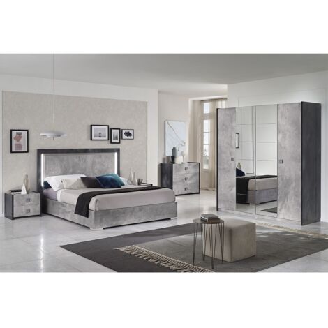 Altobuy – Chambre complète 160x200cm gris effet pierre avec éclairage LED – Ensemble moderne avec chevets, commode et armoire – Fabrication italienne