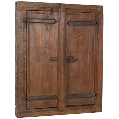 Finestra finestrina grata in legno massello e in ferro antica e vecchia medievale con telaio da interno o da esterno (1/5)