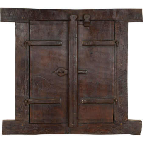 Finestra finestrina grata in legno massello e in ferro antica e vecchia medievale con telaio da interno o da esterno (1/5)