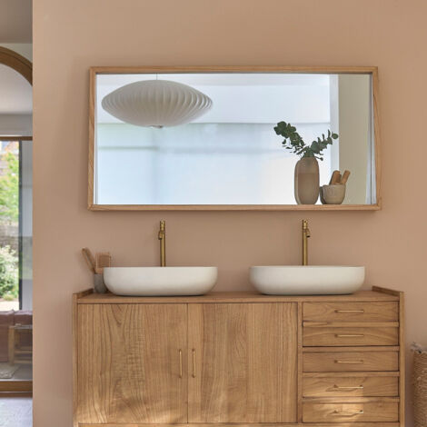 Berah Getah – Miroir lumineux de salle de bain 135x67 cm – Mindi massif naturel – Design vintage scandinave avec plateau pratique (1/5)