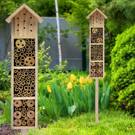 Holz Insektenhotel mit Erdspieß - H 78 cm - Insektenhaus zum Aufstellen