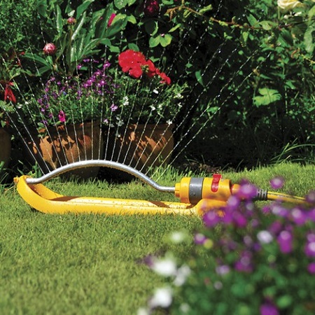 Cómo elegir el sistema de riego de tu jardín