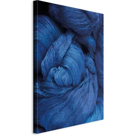 Immagine - Filato blu (1 pezzo) verticale