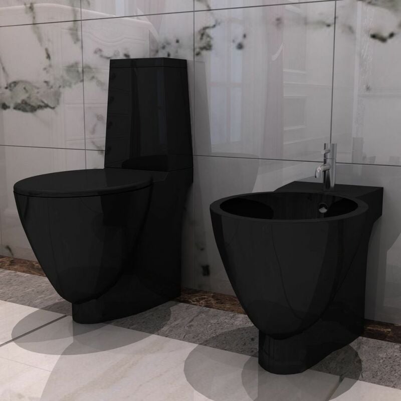 

Inodoro y bidet negros de ceramica