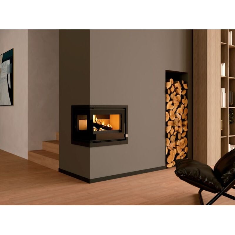 Fm Biomasa - Insert à bois d'angle - firematic Lora-I 12.6 kW Foyer en vermiculite - Porte fonte - avec vitre sérigraphiée