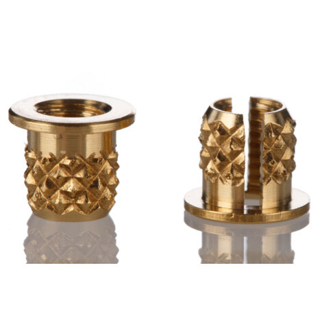 Insert fileté RS PRO, M3, en Laiton, fixation Ø 4mm, L 4.78mm ( Prix pour Sachet de 100 )