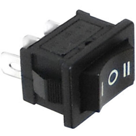 INTERRUPTOR BASCULANTE DE 3 POSICIONES 3A-250V