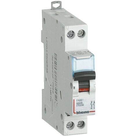 Interruptor magnetotérmico Bticino 6A 1P+N 4,5 kA curva C 1M FA881C6
