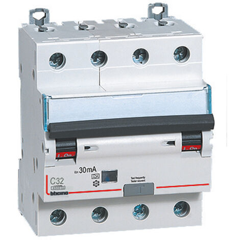 Interruptor magnetotérmico diferencial Bticino 4P 32A 30mA tipo A 4,5kA 4 módulos GA8843A32