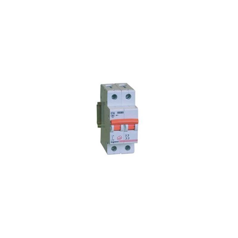 

Interruptor magnetotermico para vivienda Legrand 419926 RX3 1P+N 6KA 16A