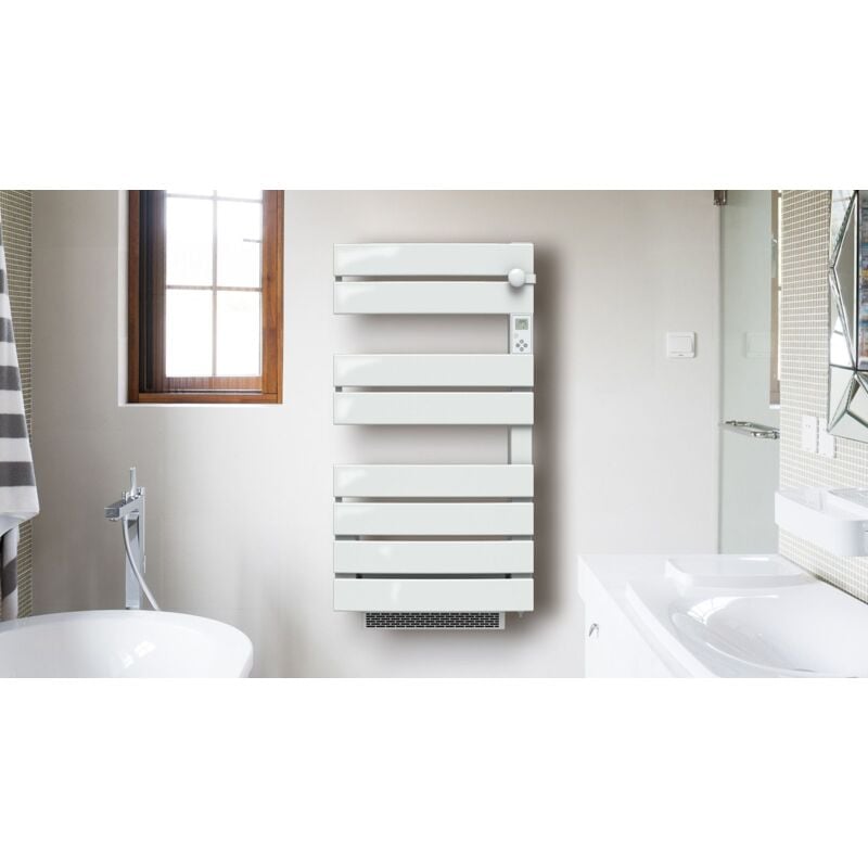 Carrera - jamais utilise] radiateur seche-serviette 600W + soufflerie 1000W (1600W) - Lames plates ouverture laterale - Blanc