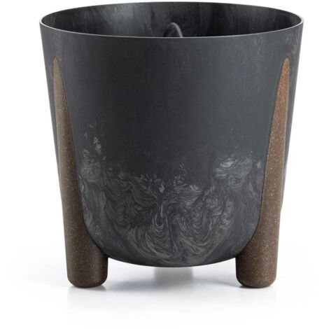 Jardinera de musgo de hormigón negro reciclado