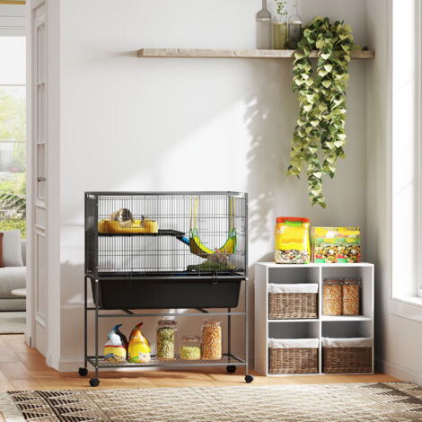 Jaula para Animales Pequeños de 3 Niveles con Rampas Antideslizantes Puertas Amplias y Ruedas con Freno 88x48x102cm Gris