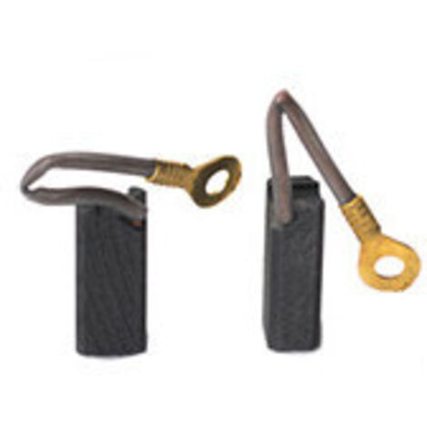 Jeu de 2 charbons adaptable pour BLACK & DECKER, ELU, DE WALT. Dimensions: 6 x 6 x 18mm.