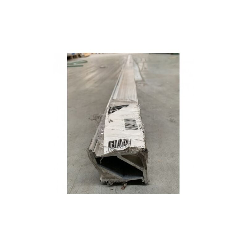 Jeu de 2 rails alu longueur 3m pour fixation de 3 capteurs solaires tsol (version1) Emat 5000-298