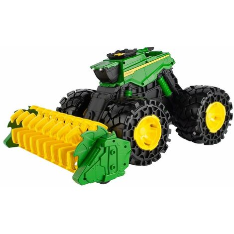John Deere combine