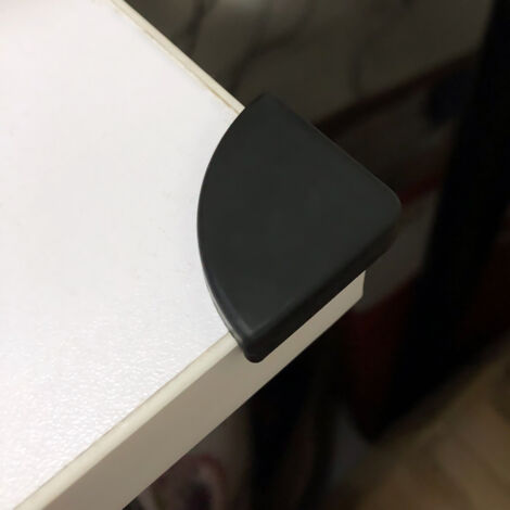 Juego de 4 protectores de esquinas de silicona para la seguridad del bebé, protectores anticolisión para los bordes de mesas y esquinas de escritorios.