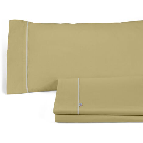 Juego de sábanas liso color arena.  Cama de 150 cm. 3 piezas