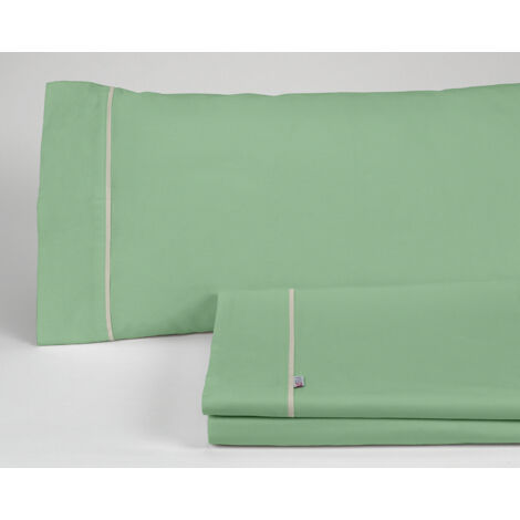 Juego de sábanas liso color verde albahaca.  Cama de 180 cm. 4 piezas