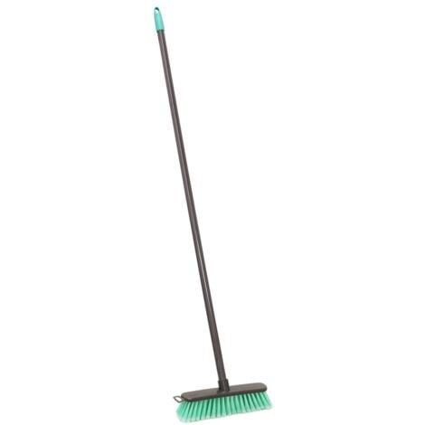 https://cdn.manomano.com/jvl-lightweight-indoor-angled-soft-bristle-sweeping-brush-broom-turquoise-P-5068922-17444588_1.jpg