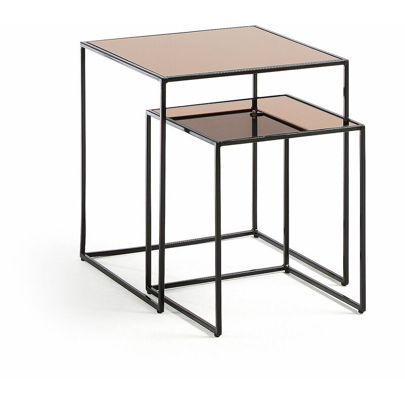 

Kave Home - Set de 2 mesas auxiliares nido Sute cuadradas 45 x 45 / 35 x 35 cm de cristal templado tintado en cobre y patas de acero en negro