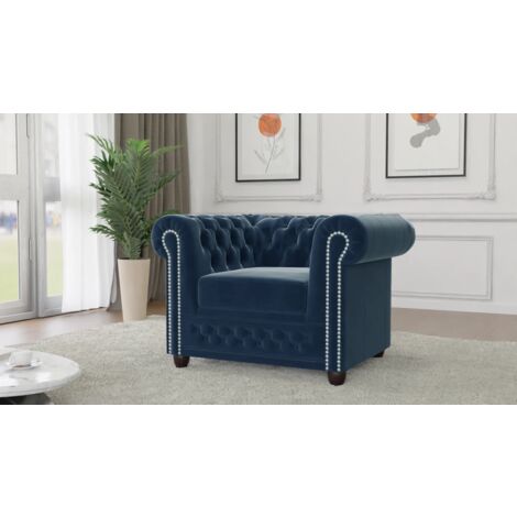 Kero - Chesterfield Sessel aus Marineblau Samt-Stoff mit Holzfüßen