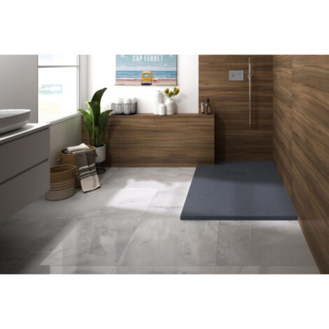 Kinedo – Receveur de douche à poser Kinerock Evo aspect minéral blanc 140x80 cm – Adhérence PN12 – Bonde extra-plate 24 l/min – Fabrication Italie - RD9020