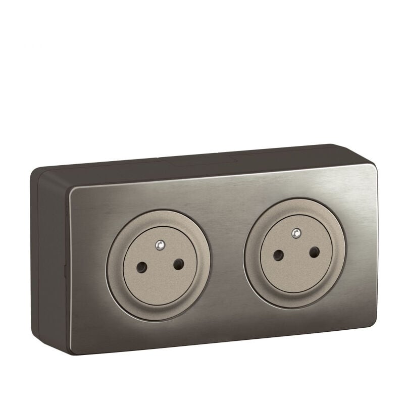 Kit 2x2P+T Surface précâblées Céliane + cadre saillie - complet Titanium (CO9112)