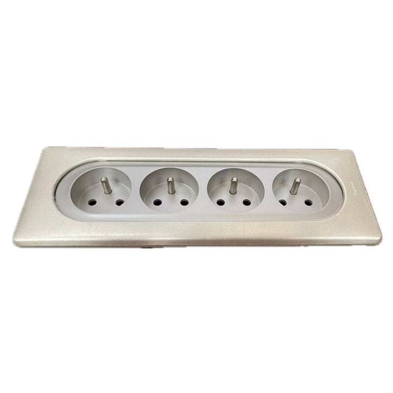 Kit bloc 4 prises 2P+T 16A Titane à encastrer précablée complet avec support, enjoliveur et plaque celiane Legrand