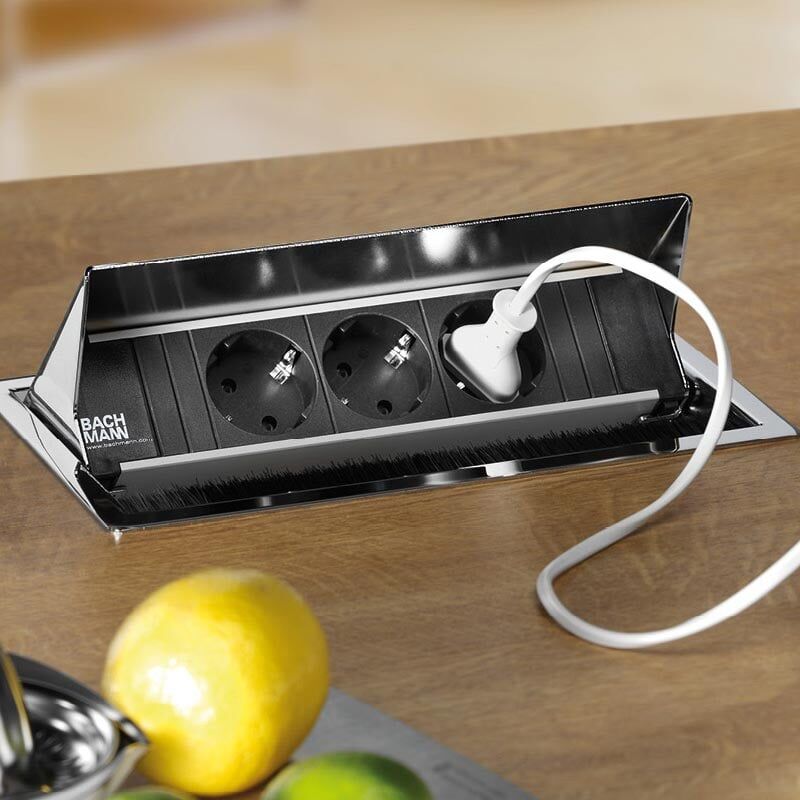 

Mengual - Kit Coni Tapa Basculante 2 Enchufes Y 2 Cargad. Usb Blanco - Blanco
