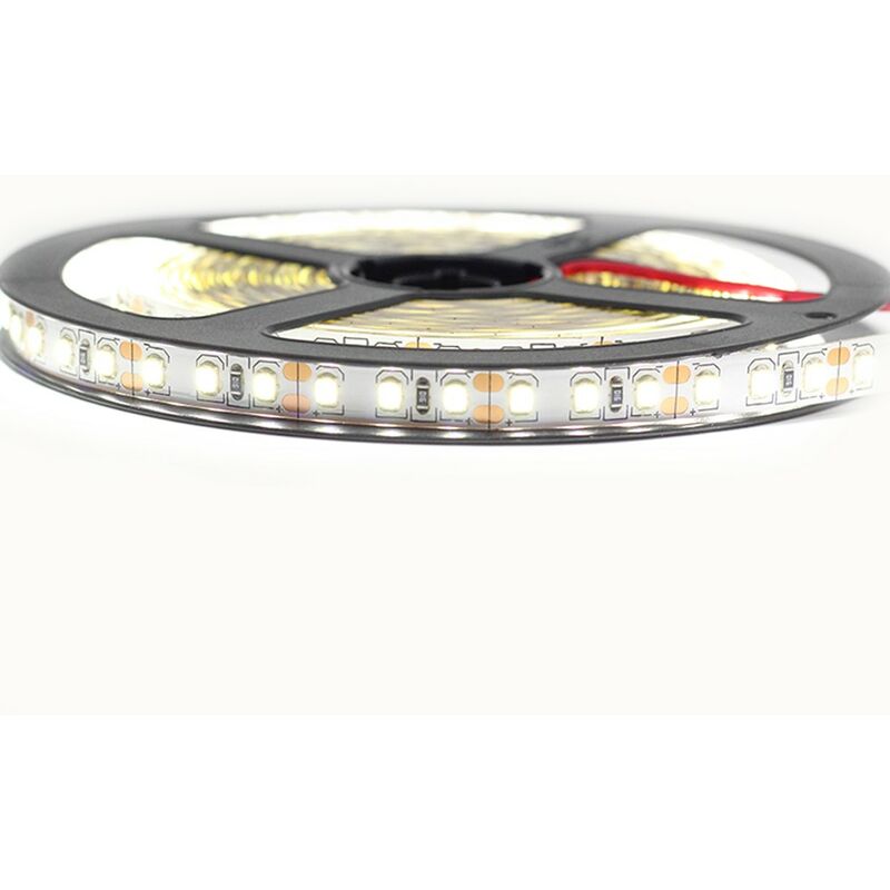 

Kit de cinta profesional 2835 - 120 leds/m - 5 metros Blanco frío o blanco cálido en interiores (IP20) | Transformador: Fuente de alimentación