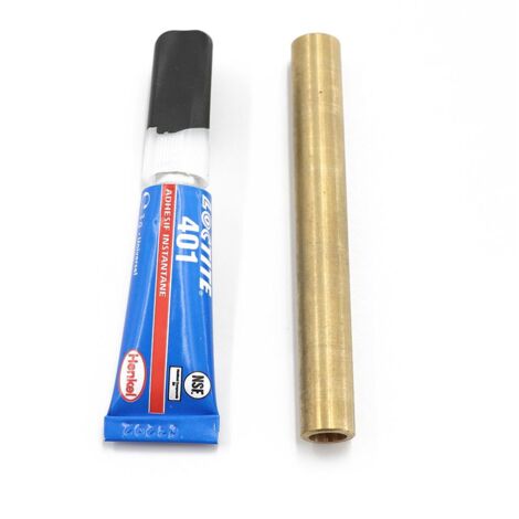 Kit de réparation diam. 7 mm : 1 tube de colle et 1 raccord