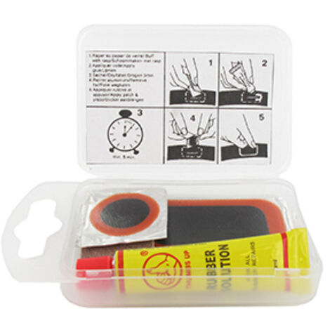 kit réparation pour chambre à air shak comprenant 2 rustines de diamètre 20mm et 5 rustines de 45x25mm, avec colle et abrasif.
