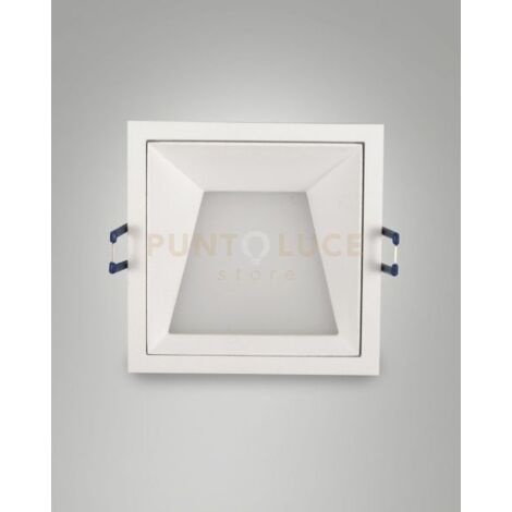 KRIS FARETTO INCASSO QUADRATO ASIMMETRICO BIANCO 3000K 930LM 8W DIMMERABILE