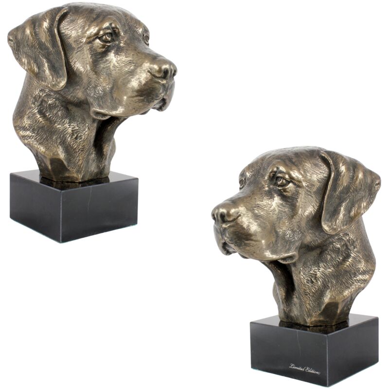 Labrador Retriever - statuette de chien, buste sur socle en pierre, sculpture, trophée pour une exposition canine par Art-Dog