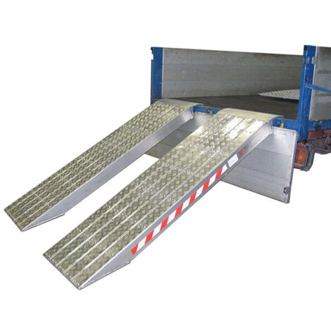 Laderampe 5m für schwere Verladungen, Breite 720mm, Traglast 26t - Als Stückware verkauft - M120S/6/50ALU