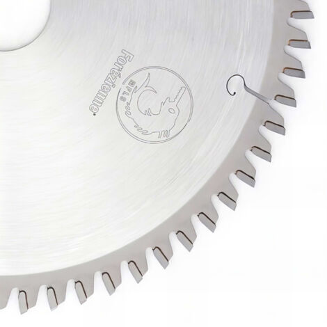 Lame circulaire carbure Alu D. 300 x 2,5/3,2 MFTN 96 x Al. 32 mm + TE universels