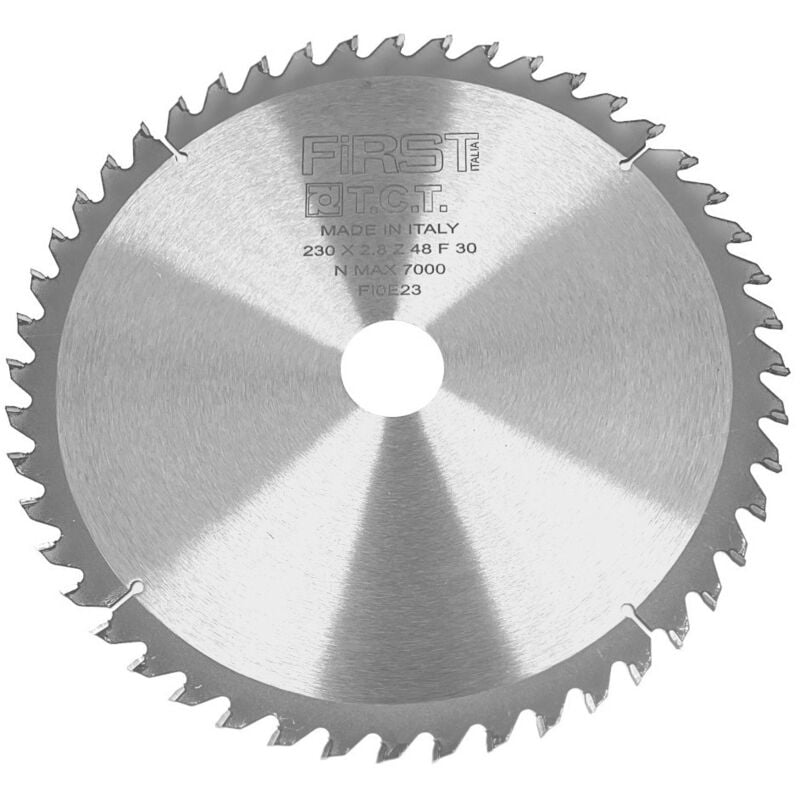 First Italia - Lame de Scie Circulaire avec Denture Alternée - d. 230 mm - Alésage 30 mm - Performante pour Bois Tendre et Exotique, Fabrication