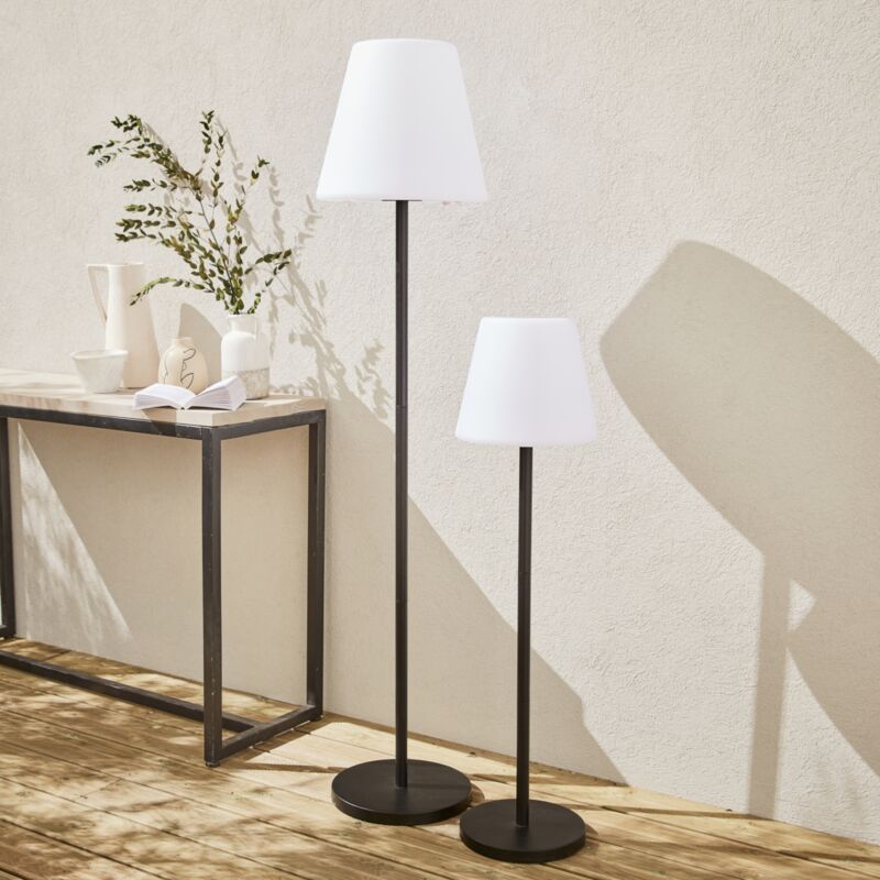 Lampada da terra colore bianco con batteria ricaricabile