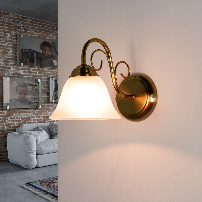 Image of Licht-erlebnisse - Lampada da parete dal design rustico color ottone in stile country con paralume in vetro applique a muro - ottone, bianco
