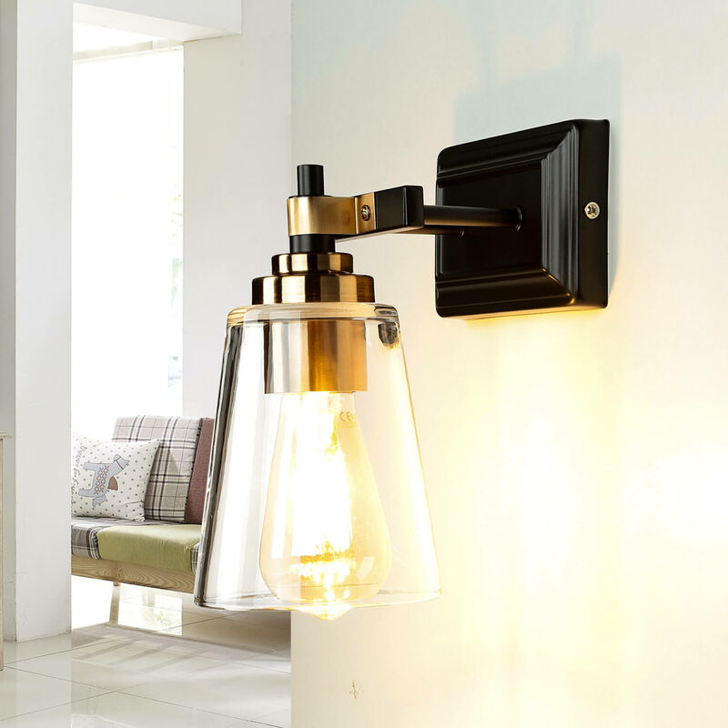Image of Lampada da parete con braccio per interni dal design industriale in vetro e metallo color ottone nero ideale in corridoio salotto - Nero, ottone