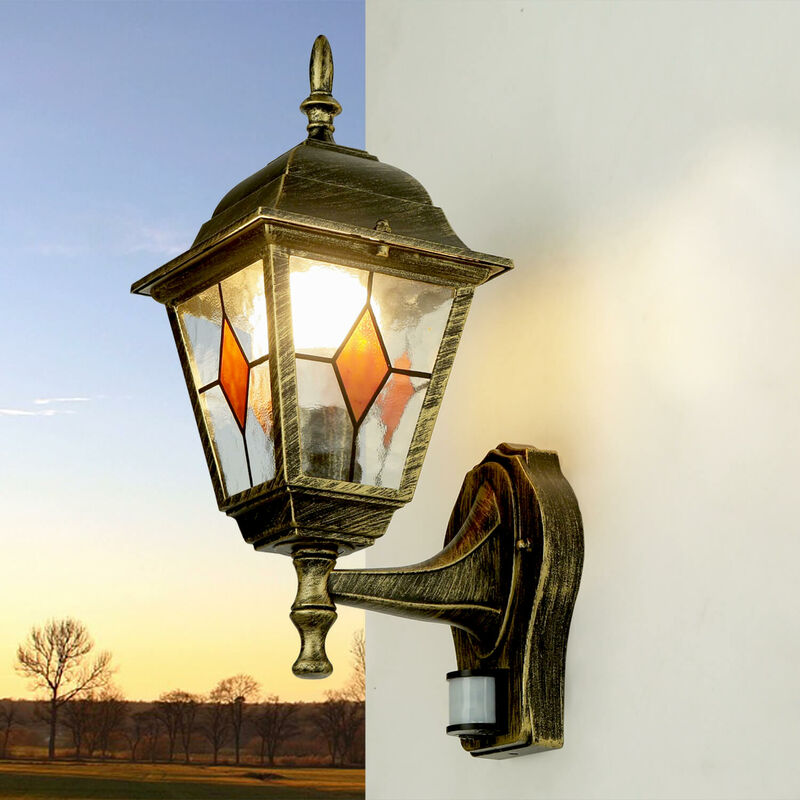 Image of Lampada da parete per esterni dal design antico stile Liberty con rilevatore di movimento IP44 per giardino - Oro antico