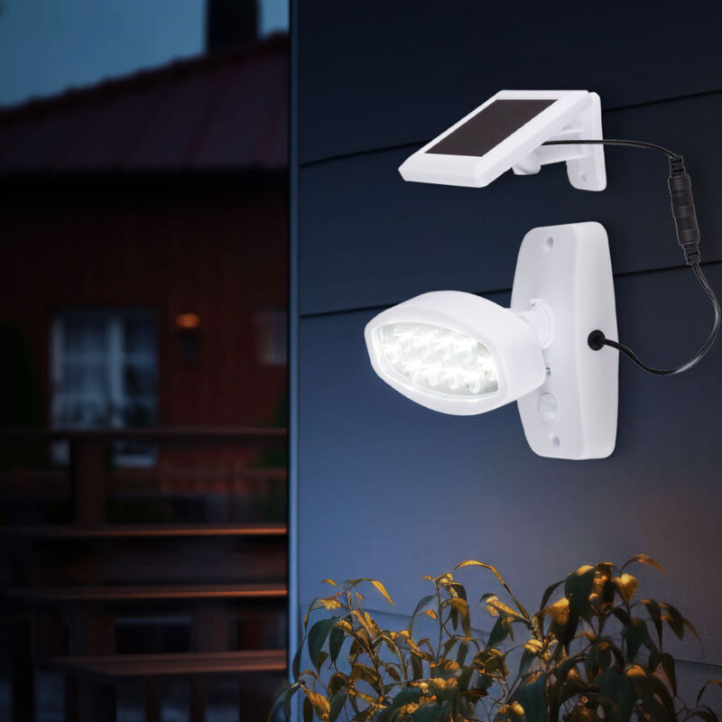 Lampada da parete per esterno a luce solare con