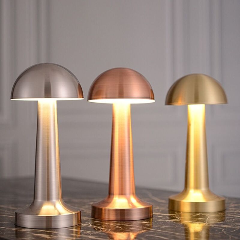 Image of Lampada da tavolo touch led ricaricabile usb luce decorativa fungo 3 colori senza fili oro